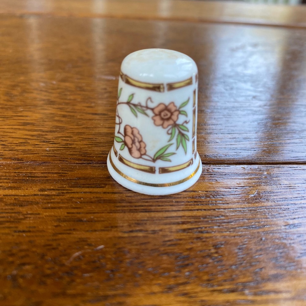 Hammersley Bone China‎ England Floral Thimble Collectible Sewing Gift